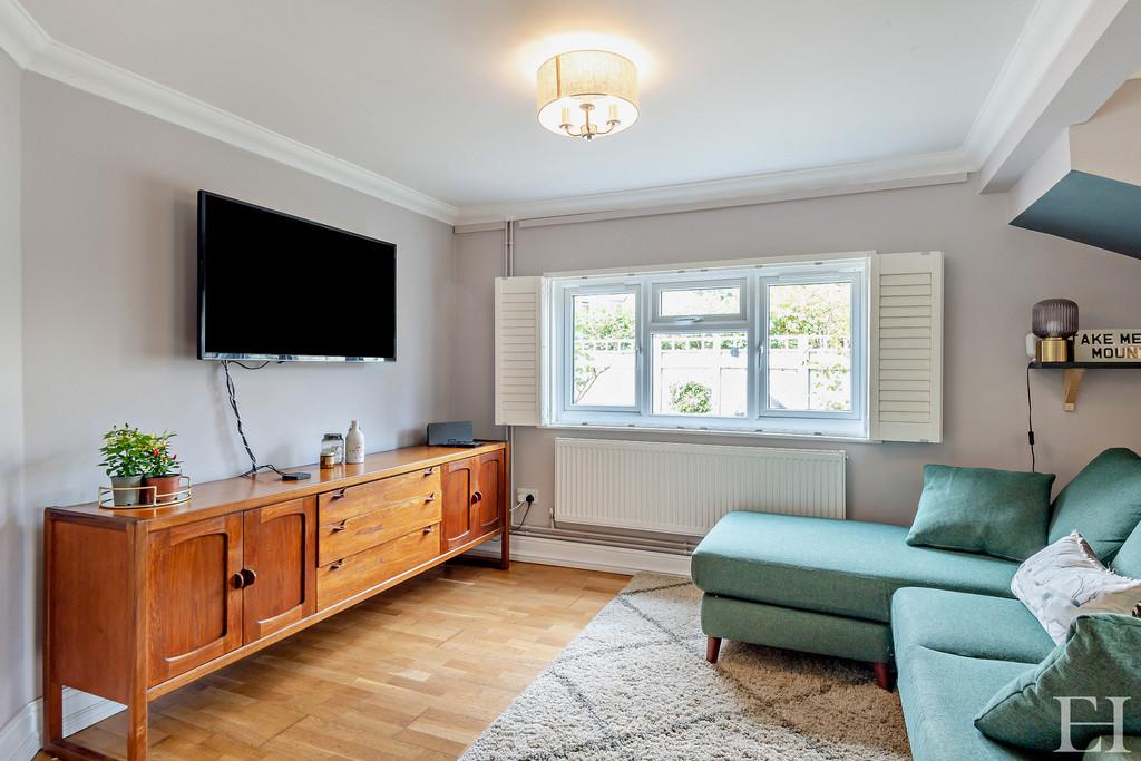 8619074-interior WM10-800