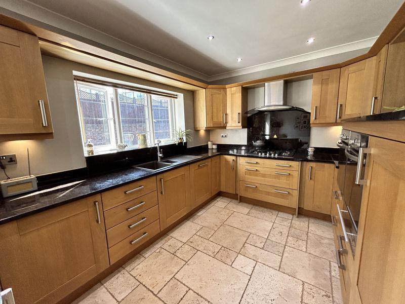 Garth Road, Old Colwyn 4 bed detached house for sale £469,950