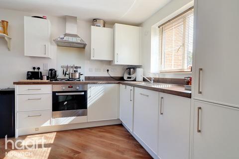 3 bedroom end of terrace house for sale, Randall Road, Norwich