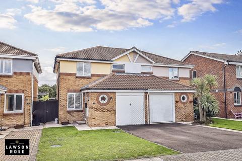 3 bedroom semi-detached house for sale, Chevening Court, Milton