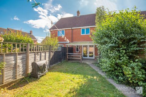 2 bedroom terraced house for sale, Speedwell Road, Wymondham