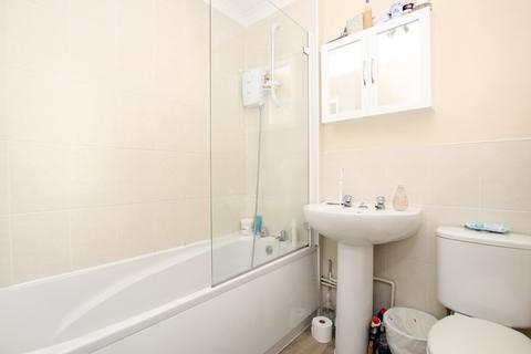 1 bedroom semi-detached house to rent, Brackley NN13