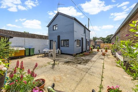 2 bedroom detached house for sale, Barns Green, Nr. Horsham