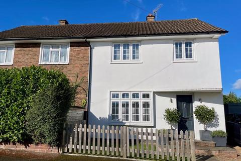 14 Elm Road, Claygate, Esher, KT10 0EH