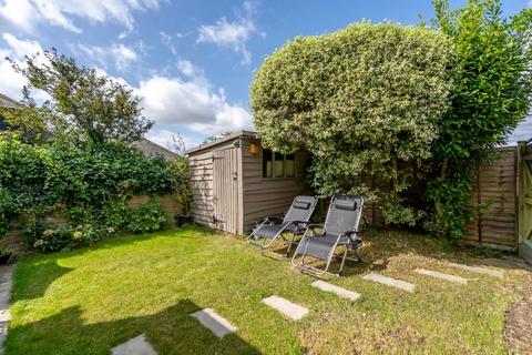 3 bedroom semi-detached house for sale, St Leodegars Way, Chichester