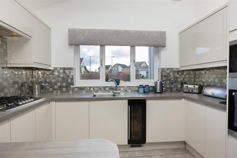 11 Baird Place, Wishaw, ML2 8PH