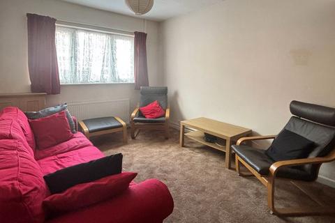 30 Swan Road, Gloucester, GL1 3BJ