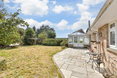 3 bedroom detached bungalow for sale, Oxford Street, Northwood, Isle of Wight