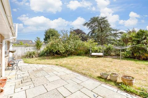 3 bedroom detached bungalow for sale, Oxford Street, Northwood, Isle of Wight