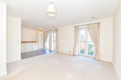 2 bedroom apartment for sale, Longley Road, Chichester, West Sussex