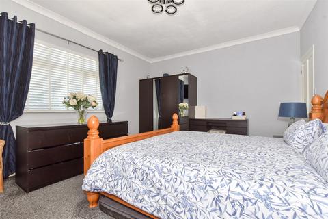 6 Alexandra Place, Dover, CT17 0SN