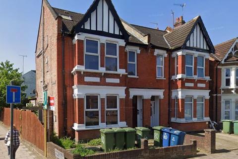 2 bedroom flat for sale, Welldon Crescent, Harrow