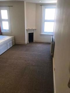 Studio to rent, Modern Studio flat to let in Bedford