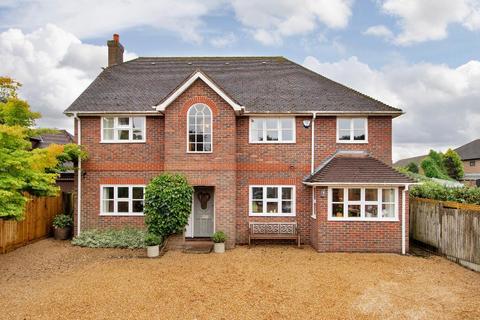 5 bedroom detached house for sale, Maidstone Road, Marden, Kent, TN12 9AE