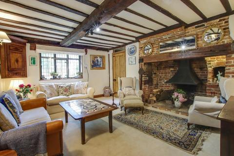 5 bedroom village house for sale, The Plain, Goudhurst, Kent, TN17 1AE