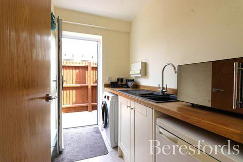 4 Southfields, Tillingham, Southminster, CM0 7FY