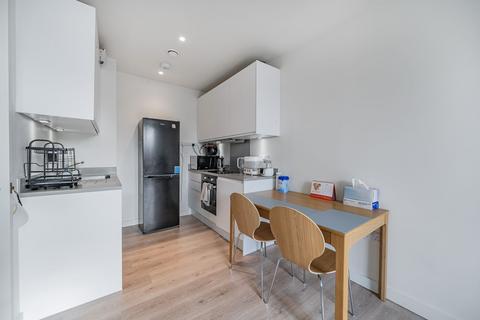 1 bedroom apartment for sale, Varcoe Road, London, SE16