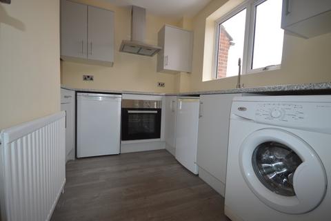 2 bedroom house to rent, Wadsworth Drive, Sheffield, South Yorkshire, S12