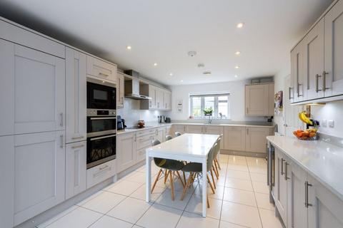 59 Benjamin Street, Bradford-on-avon, BA15 1FW