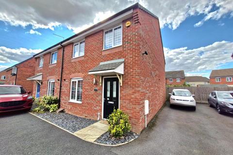 4 bedroom semi-detached house for sale, Damselfly Road, Pineham Village, Northampton NN4