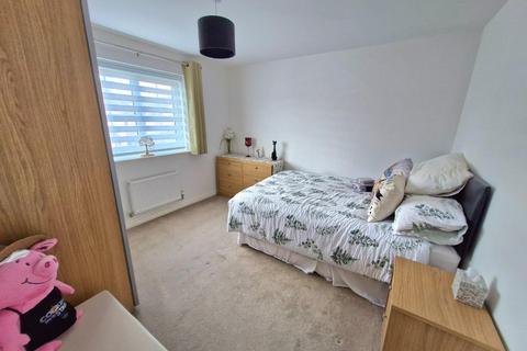 50 Damselfly Road, Northampton, NN4 9ES