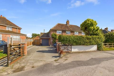 3 bedroom semi-detached house for sale, 51 Montacute Road, Tintinhull