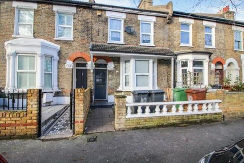 5 bedroom terraced house to rent, Ramsay Road, London