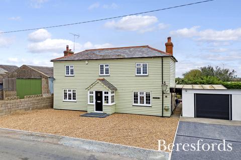 4 bedroom detached house for sale, Marshes, Burnham-on-Crouch, CM0