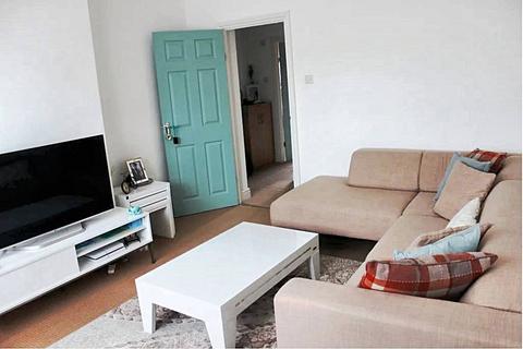 1 bedroom flat for sale, Redwald Road, London E5