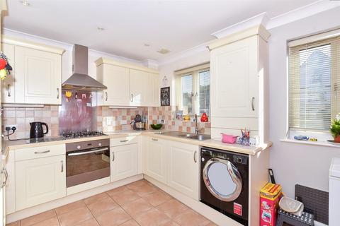 2 bedroom end of terrace house for sale, Lime Court, Kennington, Ashford, Kent