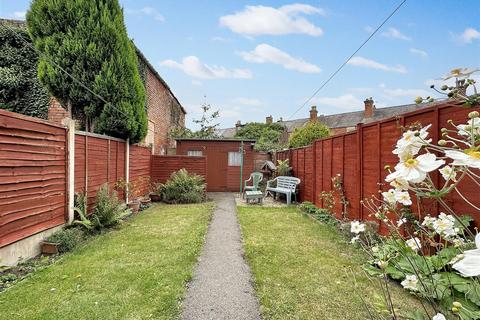 3 bedroom terraced house for sale, Sydney Street, Newark