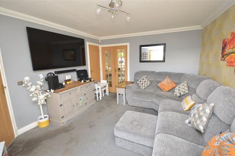 3 bedroom semi-detached house for sale, Crow Nest Mews, Leeds, West Yorkshire