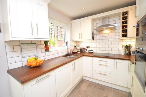 3 bedroom semi-detached house for sale, Crow Nest Mews, Leeds, West Yorkshire