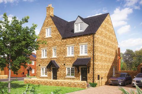 3 bedroom townhouse for sale, Plot 176, The Attwood at Roman Fields, Warwick Road OX16