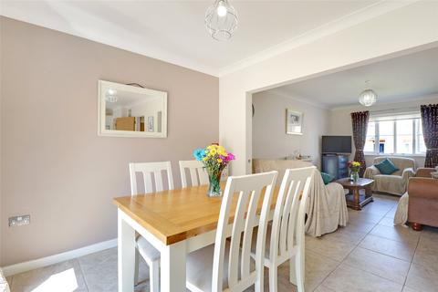 14 Appletree Gardens, Northam, Bideford, EX39 3SL