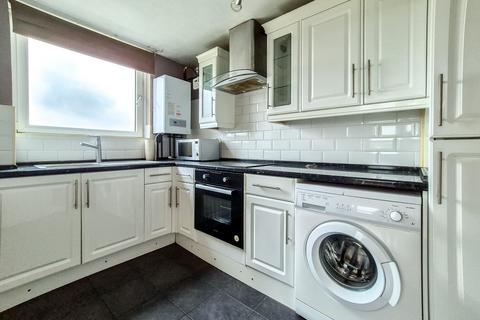 1 bedroom apartment for sale, Nicholls Field Tower, Essex CM18