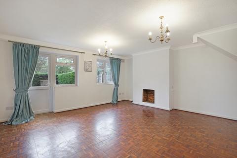 3 bedroom terraced house for sale, Elmslie Close, Woodford Green IG8