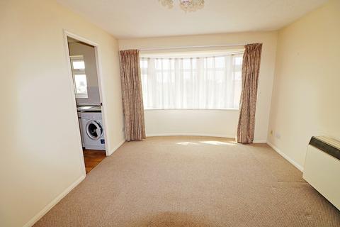 1 bedroom apartment to rent, 30 Springfield Drive, Essex IG2