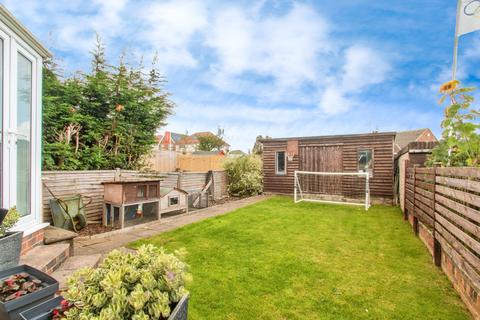 628 Whitehall Road, Leeds, LS12 5EL