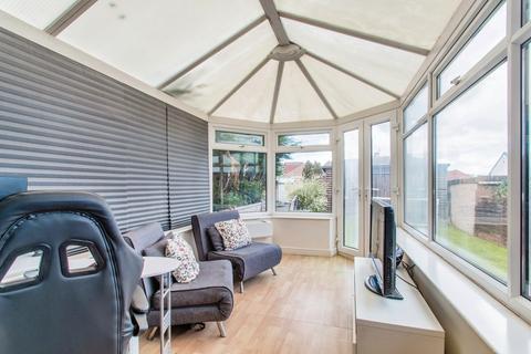 628 Whitehall Road, Leeds, LS12 5EL