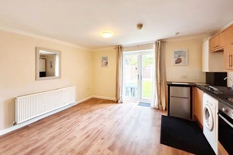 1 bedroom flat to rent, Smith Street, South Yorkshire DN4