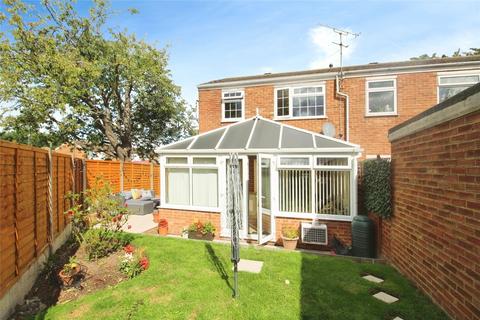 3 bedroom end of terrace house for sale, Hutchings Close, Kent ME10