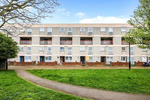 2 bedroom flat for sale, Crown Street, Hampshire PO1