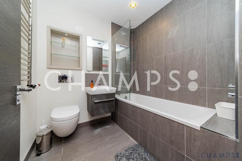 2 bedroom flat to rent, Mulberry House, Fulham Road , London SW6