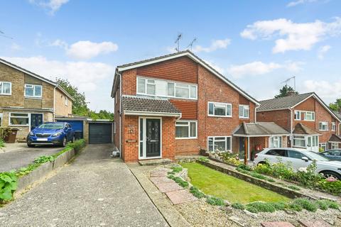 3 bedroom semi-detached house for sale, Netherfield Close, Alton, Hampshire