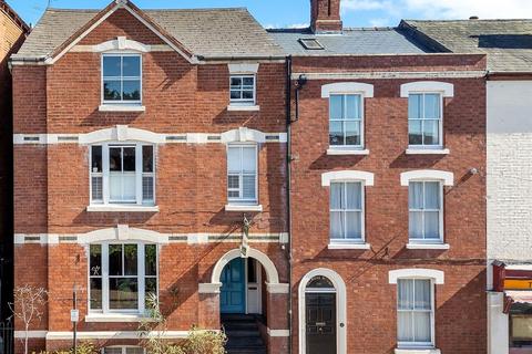 3 bedroom semi-detached house for sale - The Homend, Ledbury, Herefordshire, HR8