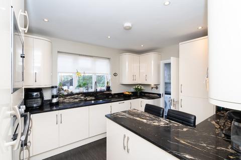 3 bedroom semi-detached house for sale, Eastfield Avenue, Watford, Hertfordshire, WD24