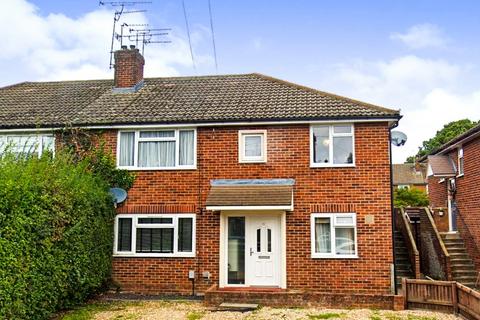 2 bedroom maisonette for sale, Ratcliffe Road, Hampshire GU14