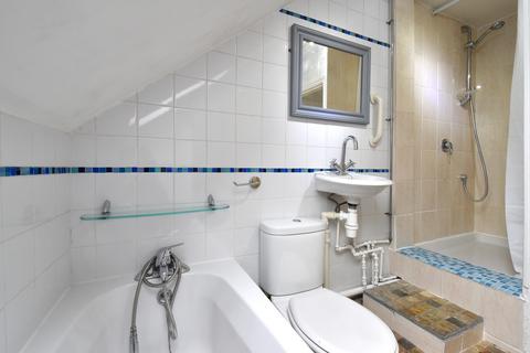 Flat 5, 5 Perth Road, Beckenham, BR3 6PP