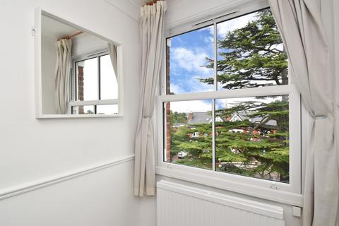 Flat 5, 5 Perth Road, Beckenham, BR3 6PP